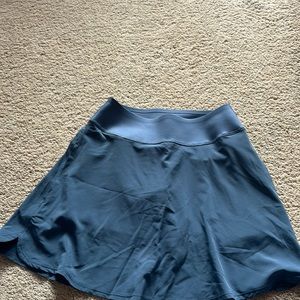 Puma women’s pwrshape Skort XXS ‘evening sky’